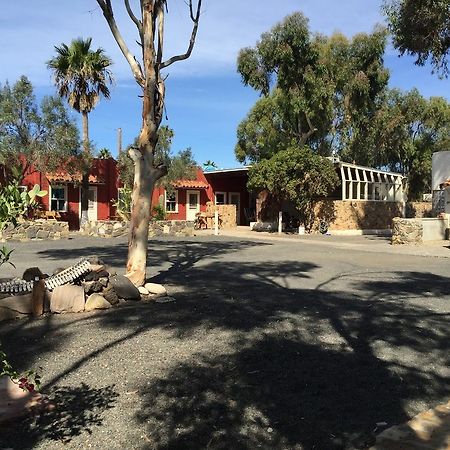 Old Mill Hotel San Quintin Exterior photo