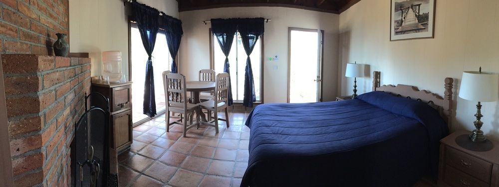 Old Mill Hotel San Quintin Exterior photo